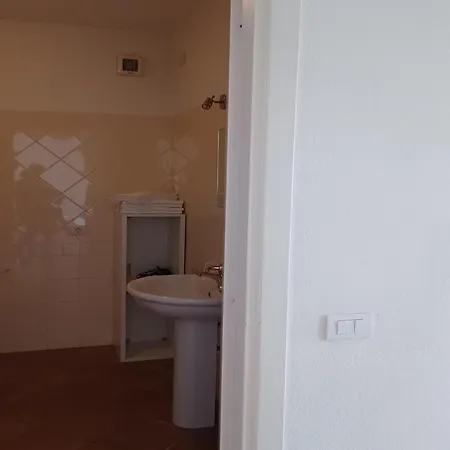 Apartment In Oggebbio With Lake Maggiore Views, Cleaning Included Apartman Oggebbio